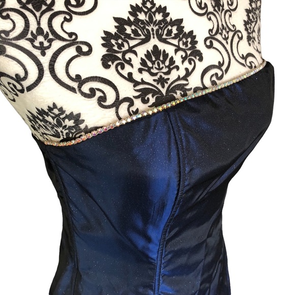 Jessica McClintox For Gunne Sax Sparkly Strapless Prom Dress - Picture 7 of 16